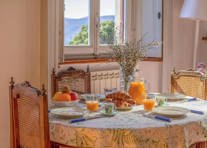 Selva Luxury Lakeview Apartment Ghiffa